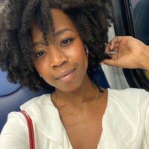 Meet your Posher, Iman